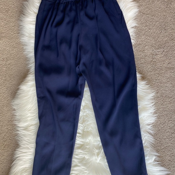 Babaton Dress Panta ( Jogger style) - Picture 5 of 5